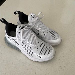 Women’s Nike Air Max 270